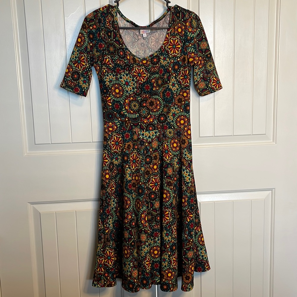 LulaRoe Nicole Dress Size Small 6/8